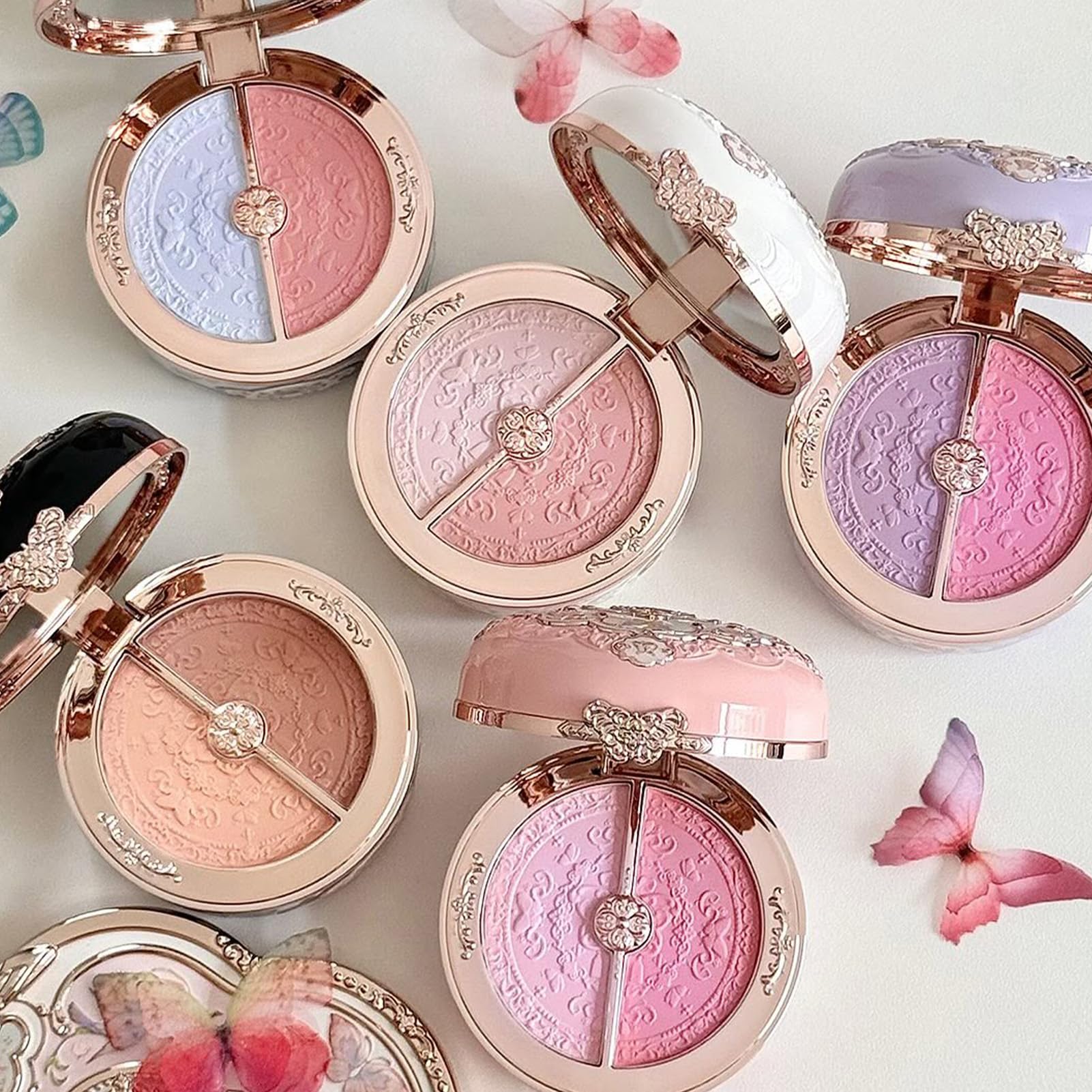Flower Knows Fluttering Romance lilas doux et fuchsia audacieux pour un look printanier.