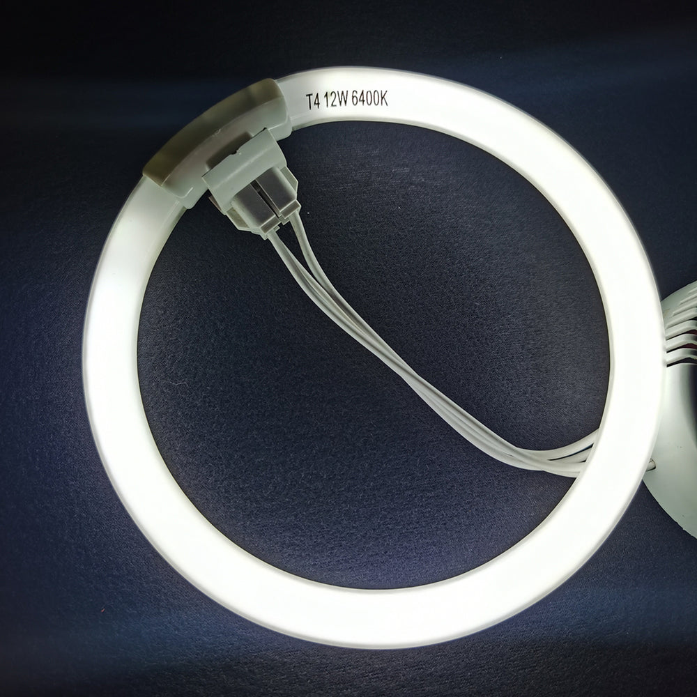 Flyercatch FC121 12W T4 pour remplacement efficace et économe.