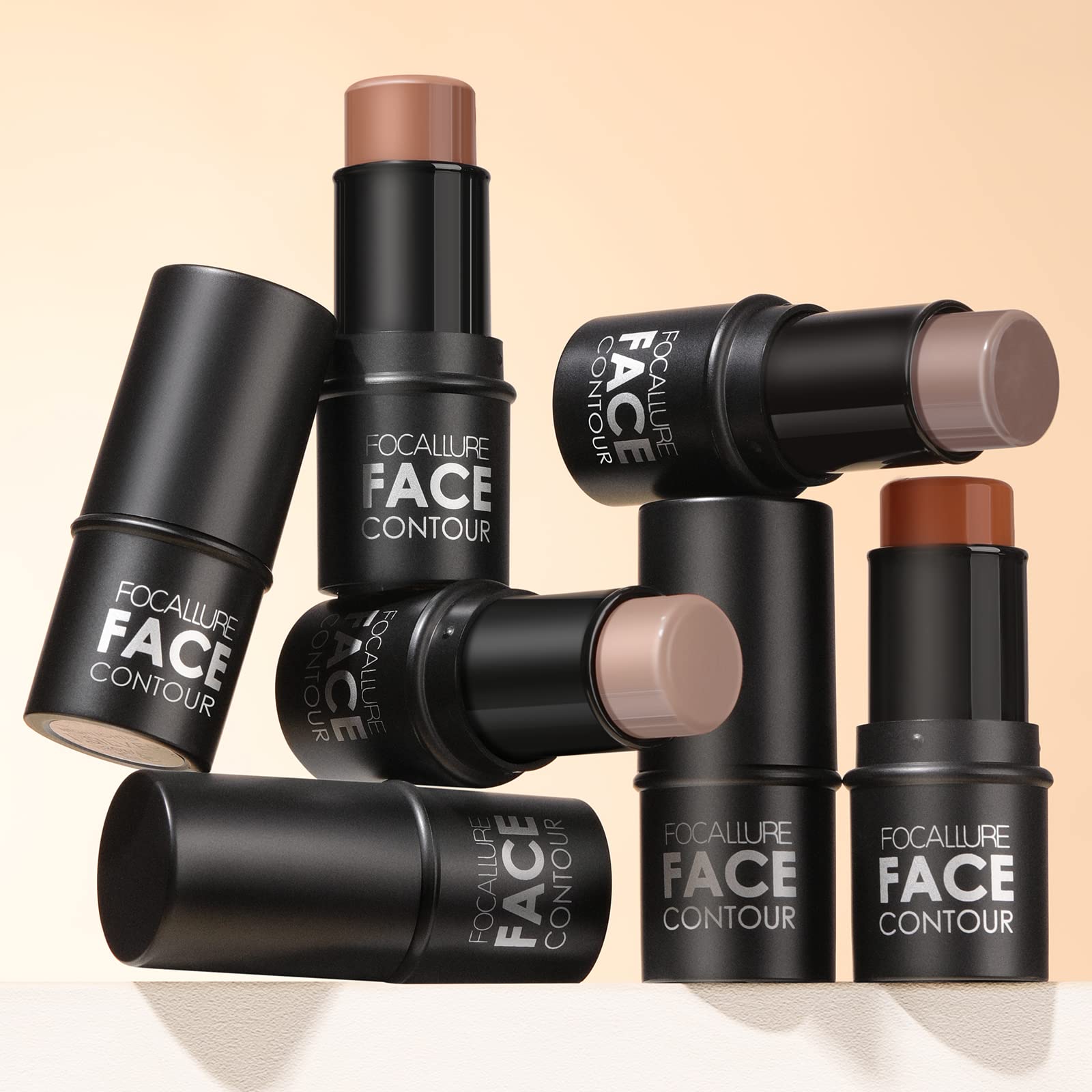 FOCALLURE Contour Stick – rangement pratique dans une pochette de maquillage.