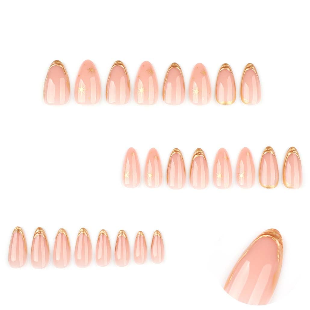 Foccna ongles press en amande, finition brillante pour un look soigné.