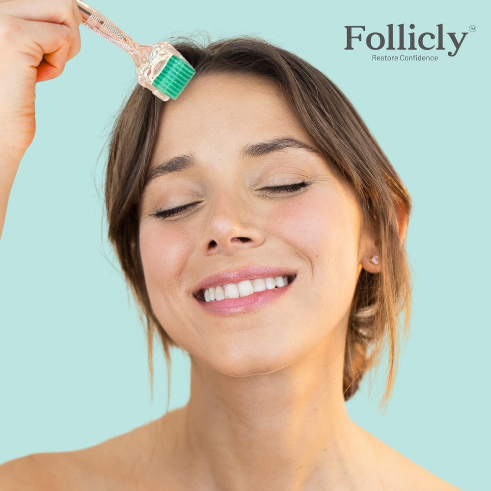 Follicly Derma Roller: voyage léger et étui inclus pour soins nomades.