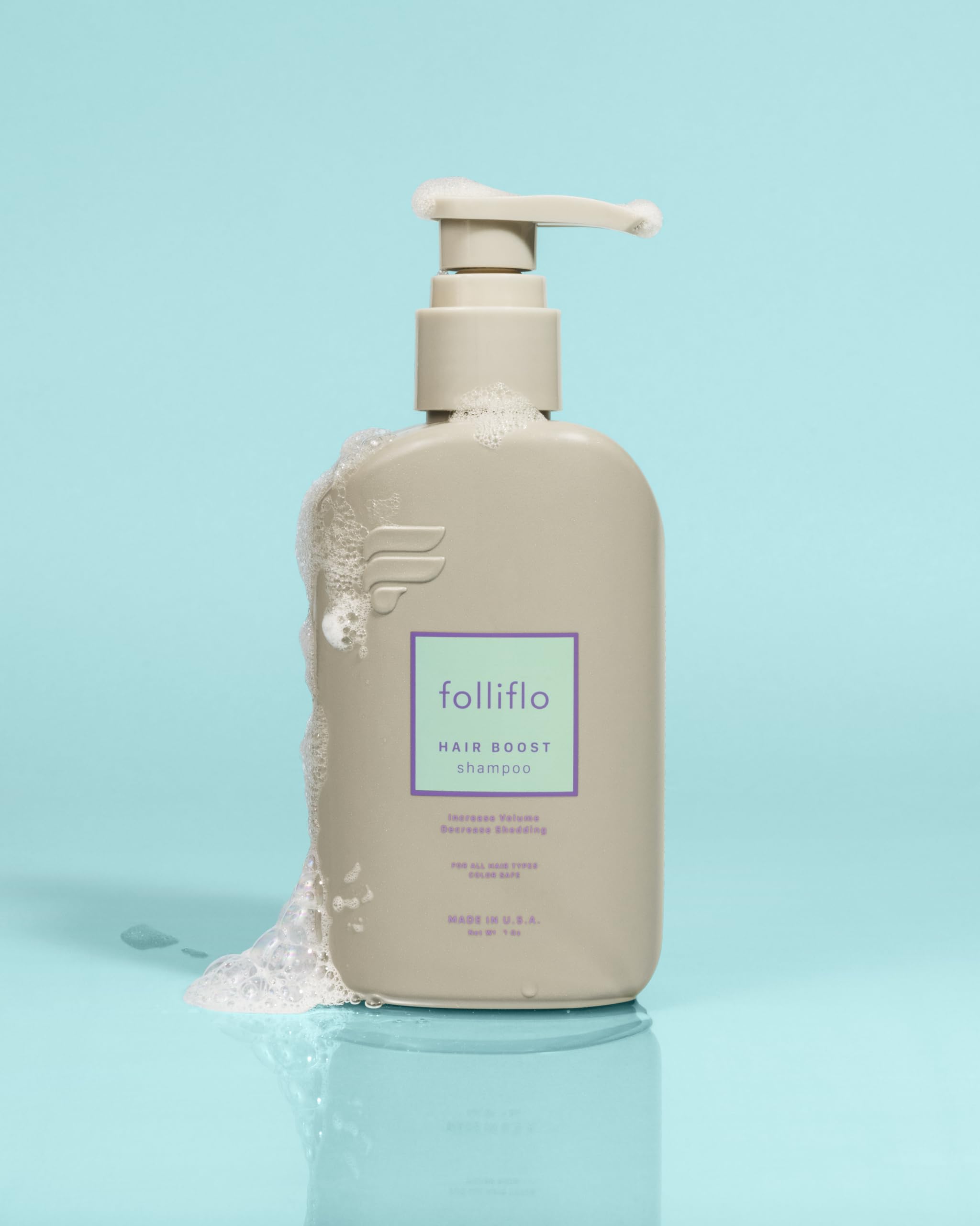Bouteille ergonomique Folliflo facilite une utilisation quotidienne.
