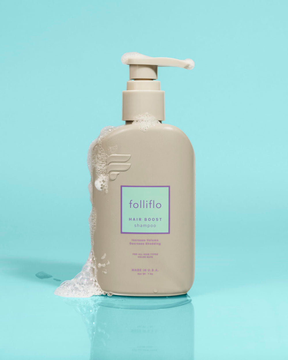 Bouteille ergonomique Folliflo facilite une utilisation quotidienne.