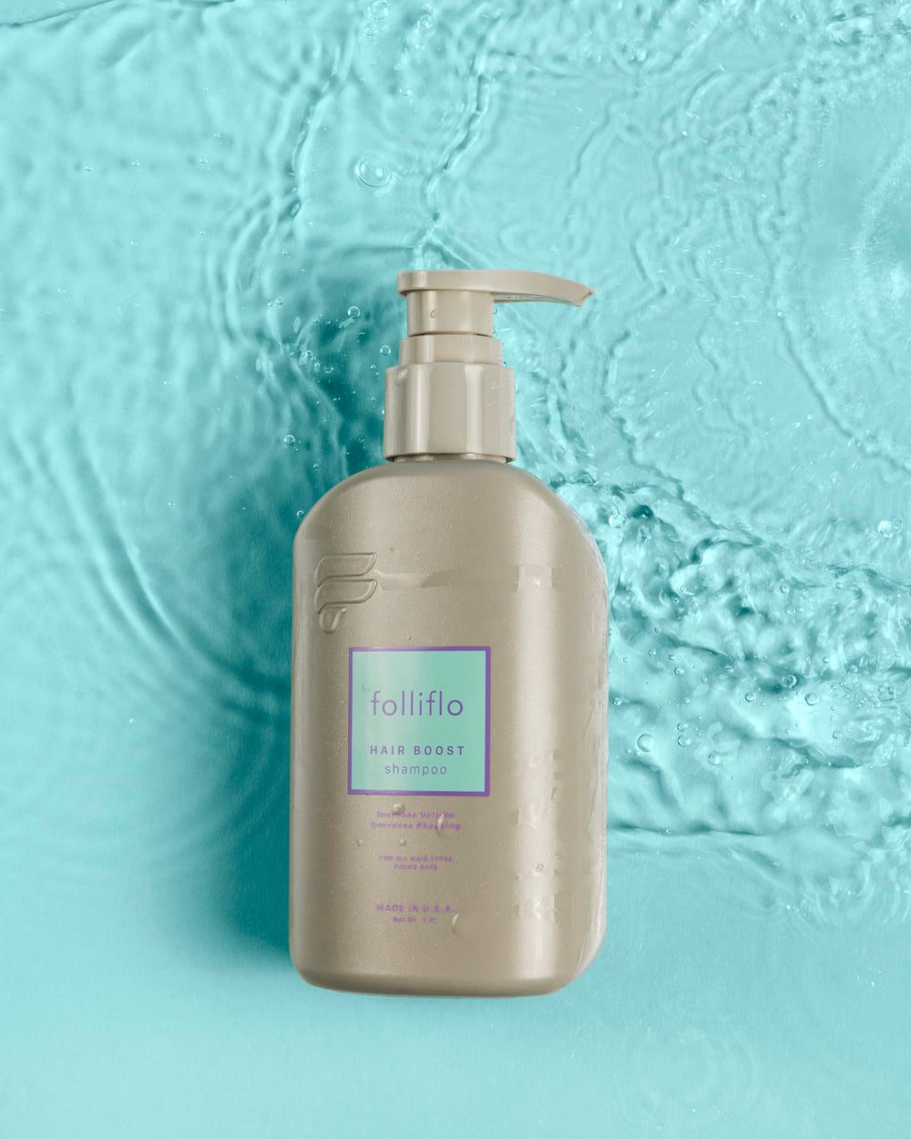 Texture lisse et douceur du cuir chevelu visiblement améliorées par Folliflo.
