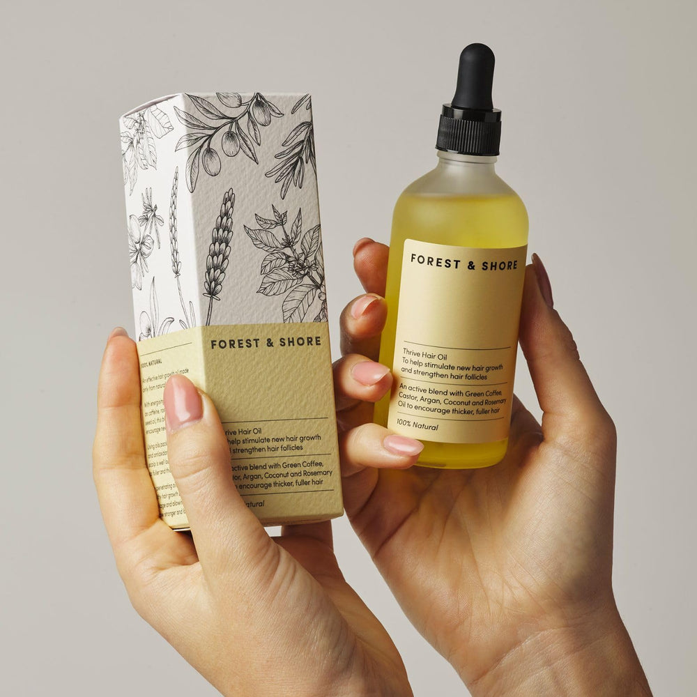 Forest & Shore - ingrédients riches en nutriments, soin pénétrant pour cheveux fragiles.