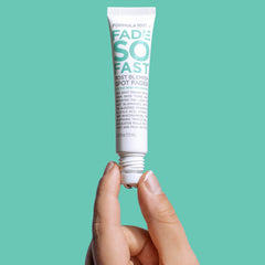 FORMULA 10.0.6 Fade So Fast texture serum pour estomper les marques