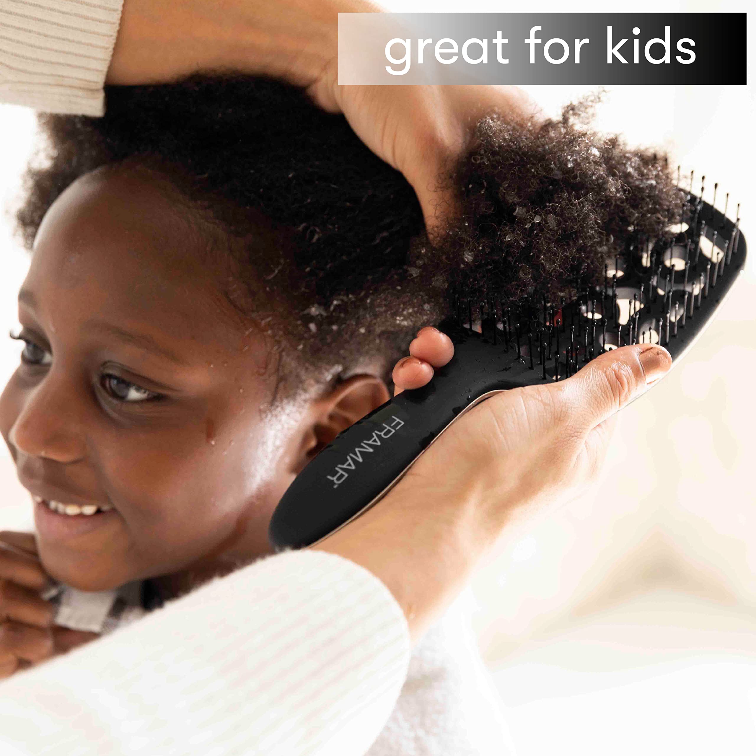 FRAMAR brosse-cheveux ideale pour tous types de cheveux.