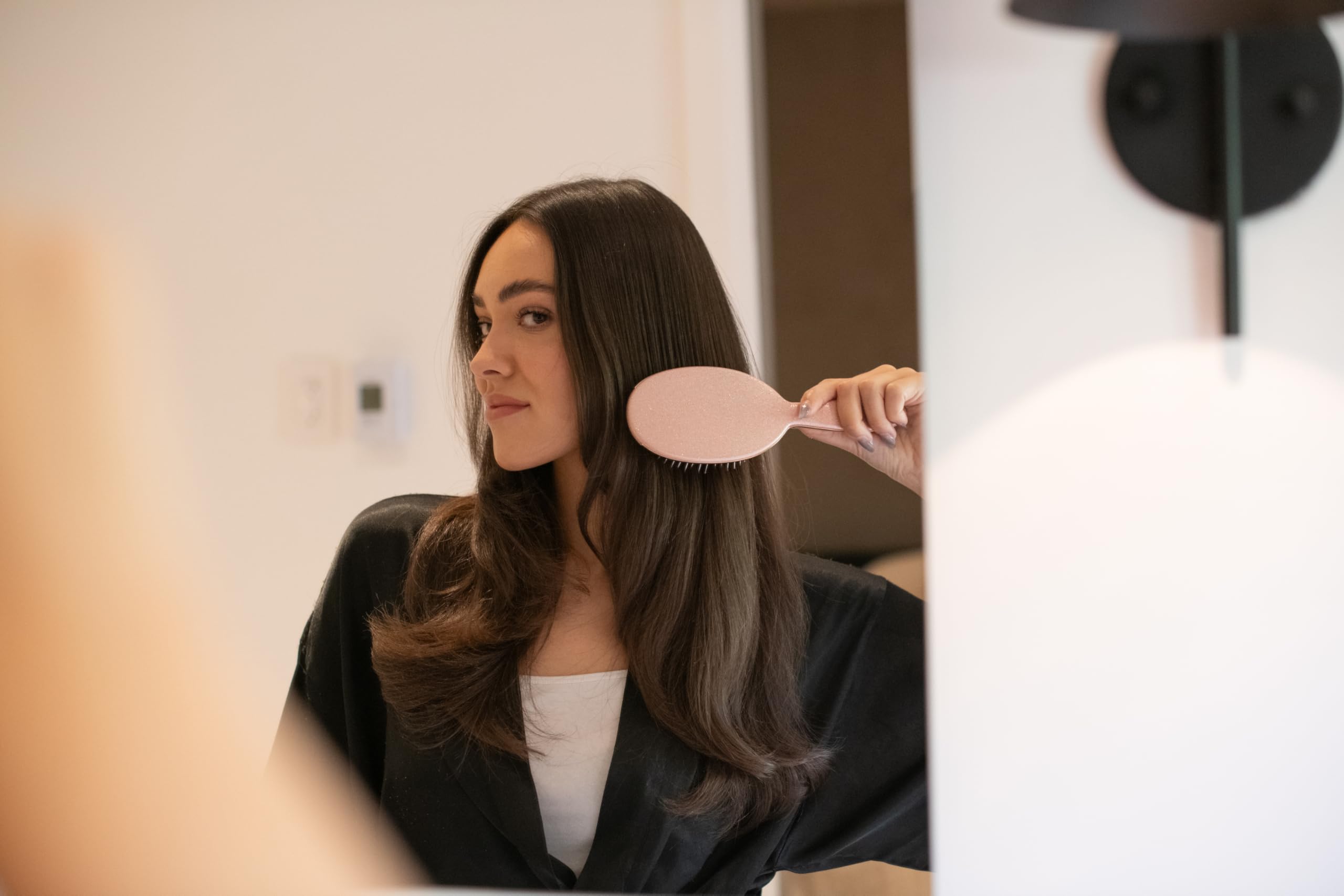 FRAMAR brosse démêlante toucher doux rose expérience agréable.