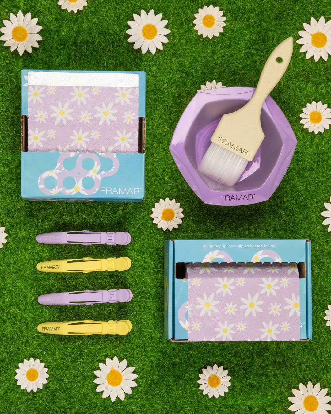 Framar Daisy impression embossees: motif floral qui amuse les clients en salon.
