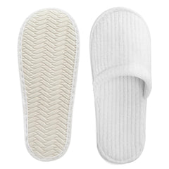 Chaussons Frcctre avec motif feuillage et design élégant.