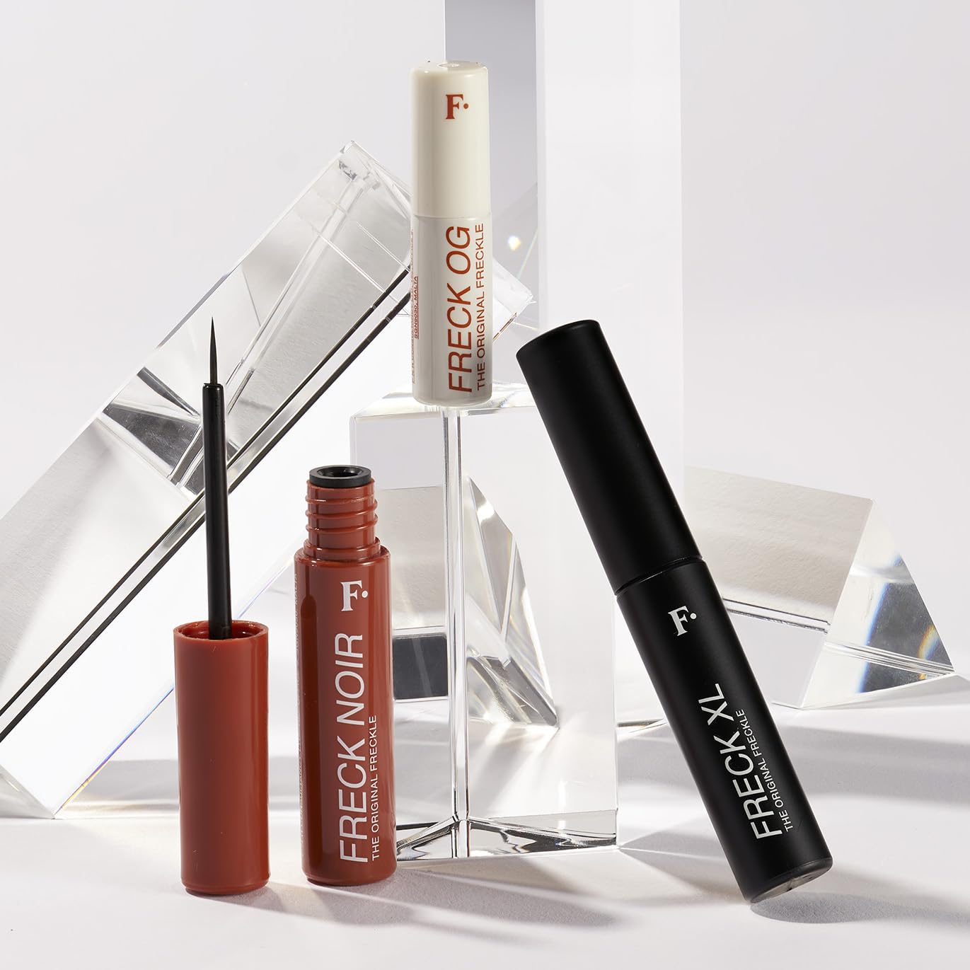 Utilisation quotidienne Freck Beauty pour un teint frais.