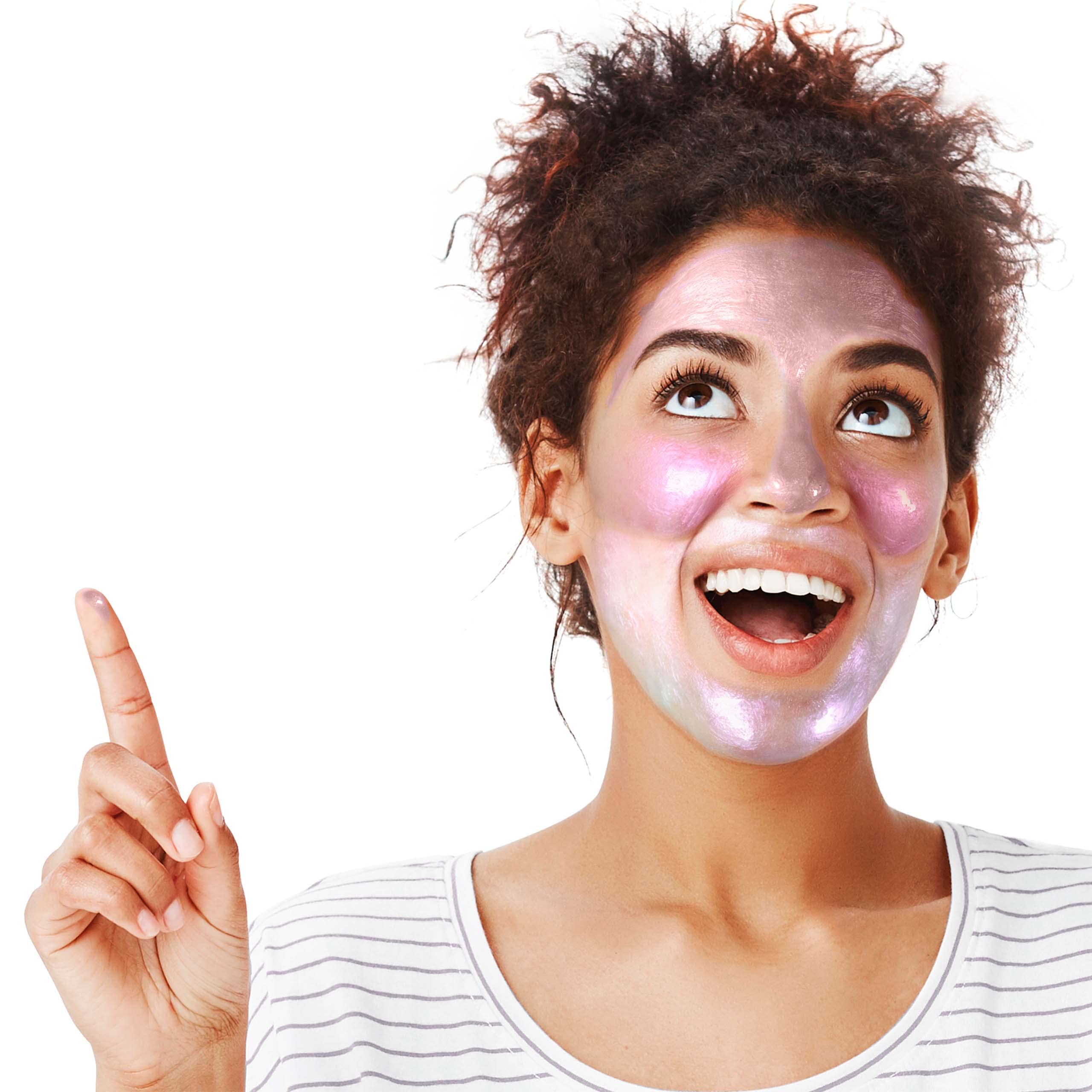 Résultat potentiel: teint lumineux après utilisation du masque cosmique Freeman