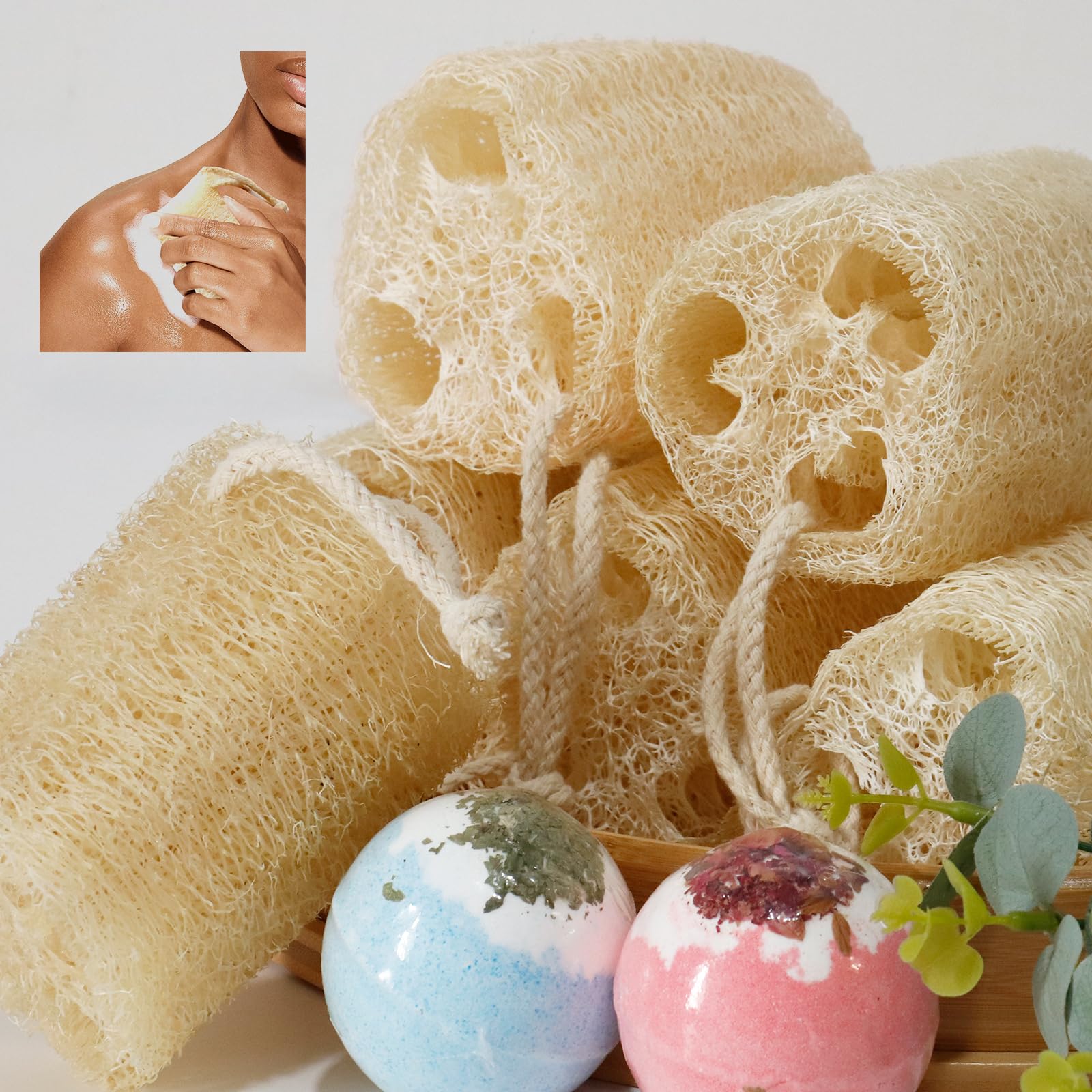 Utilisation facile du loofah FRTIM après immersion dans l'eau chaude.