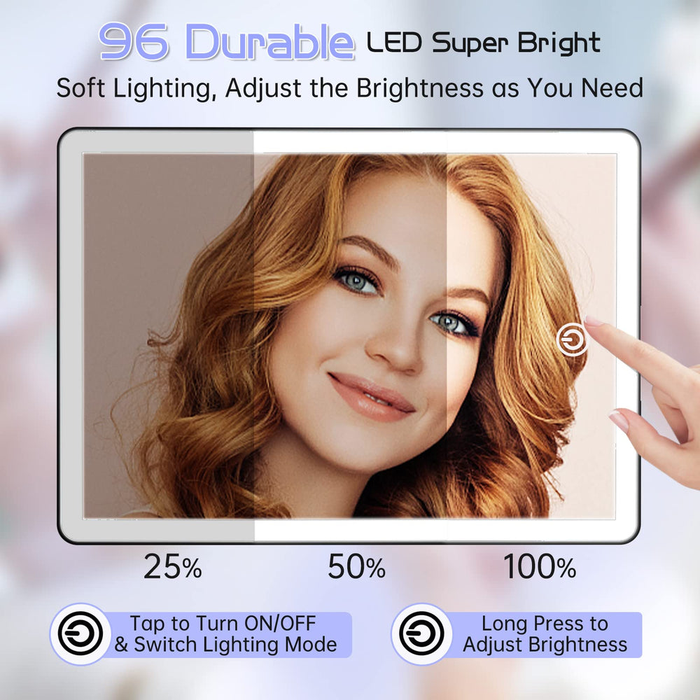 Miroir FUNTOUCH offre trois éclairages pour tester le rendu en lumière différente.