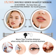 Bras étendu du miroir FUNTOUCH avec fixation murale pratique.