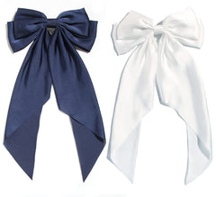 Furling Pompoms, noeud satin bleu nuit, allure chic et durable.