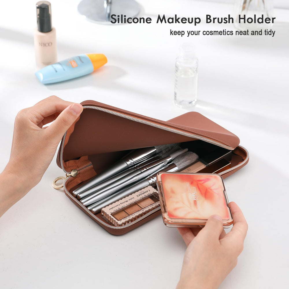 FVION grande capacité, place suffisante pour pinceaux et petits outils maquillage.