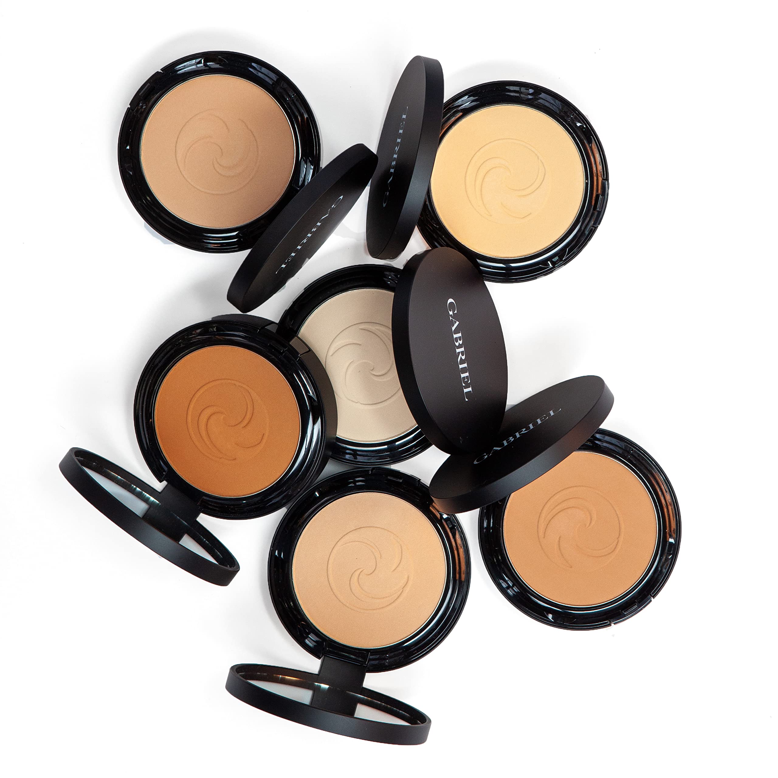 Gabriel Cosmetics boîtier compact pour retouches rapides.