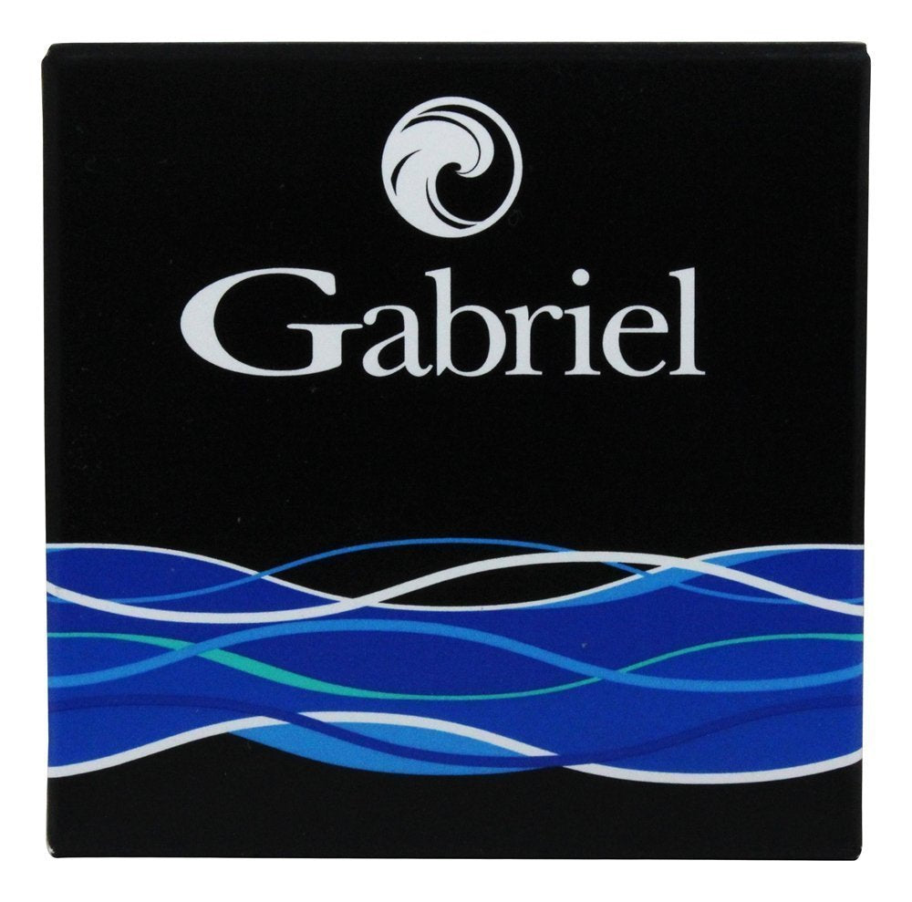 Gabriel Cosmetics Poudre Minérale Pressée, texture veloutée et fini mat naturel.