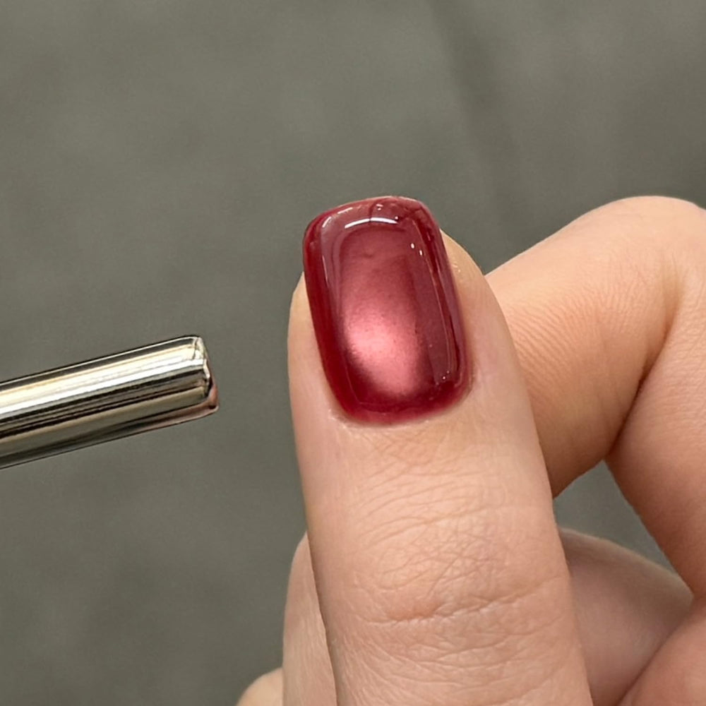 GAOY Jelly Red Cat Eye - ongles brillants avec effet miroir et réfraction.