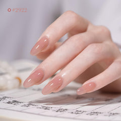 GAOY Gel Nude Rose – applications en couches pour un rendu personnalisable.