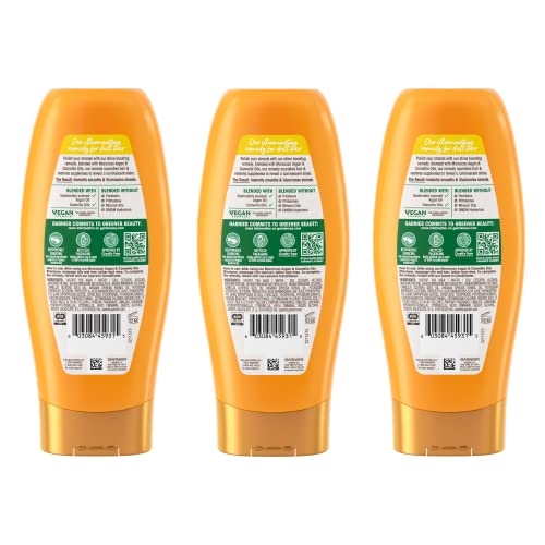 Texture nourrissante du conditionneur Garnier Whole Blends pour longues et pointes.