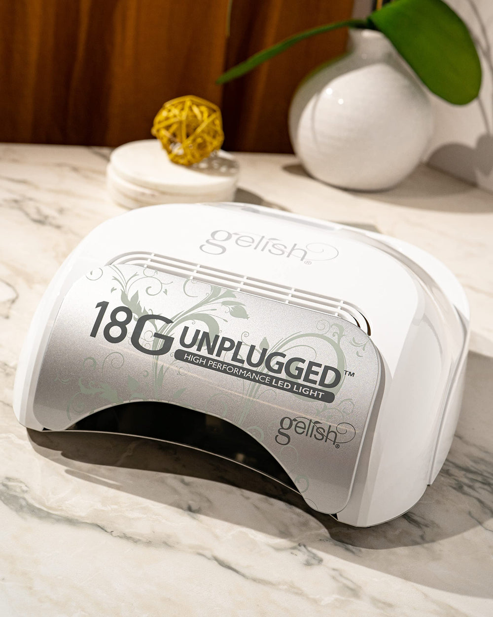 Gelish 18G Sans Fil DEL, capteurs de mouvement activant l’éclairage.