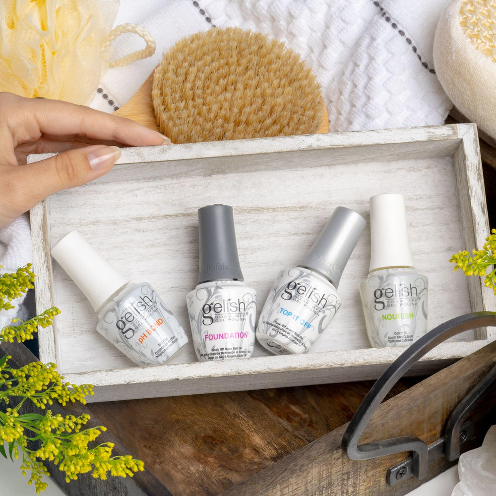 Gelish Fantastic Four Kit – Top It Off offre une finition brillante et résistante.