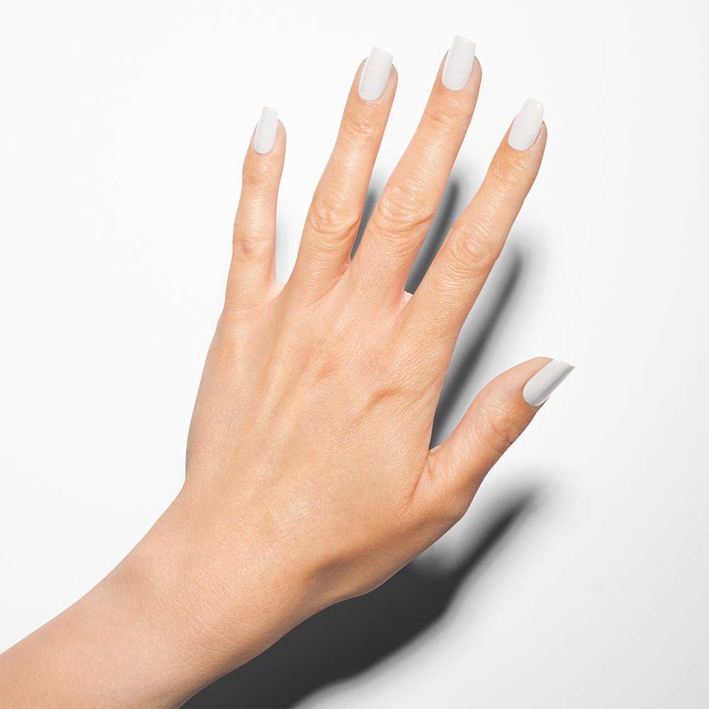 Gelish MINI – format voyage de 9 mL, idéal pour partir avec sa manucure pro.