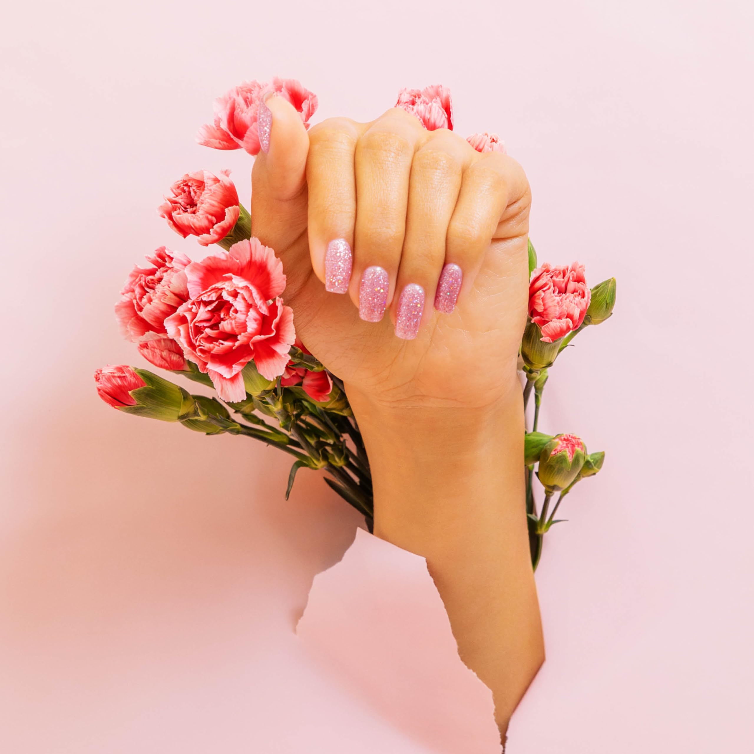 Gelish MINI: formule sans substances nocives pour une expérience plus sereine.
