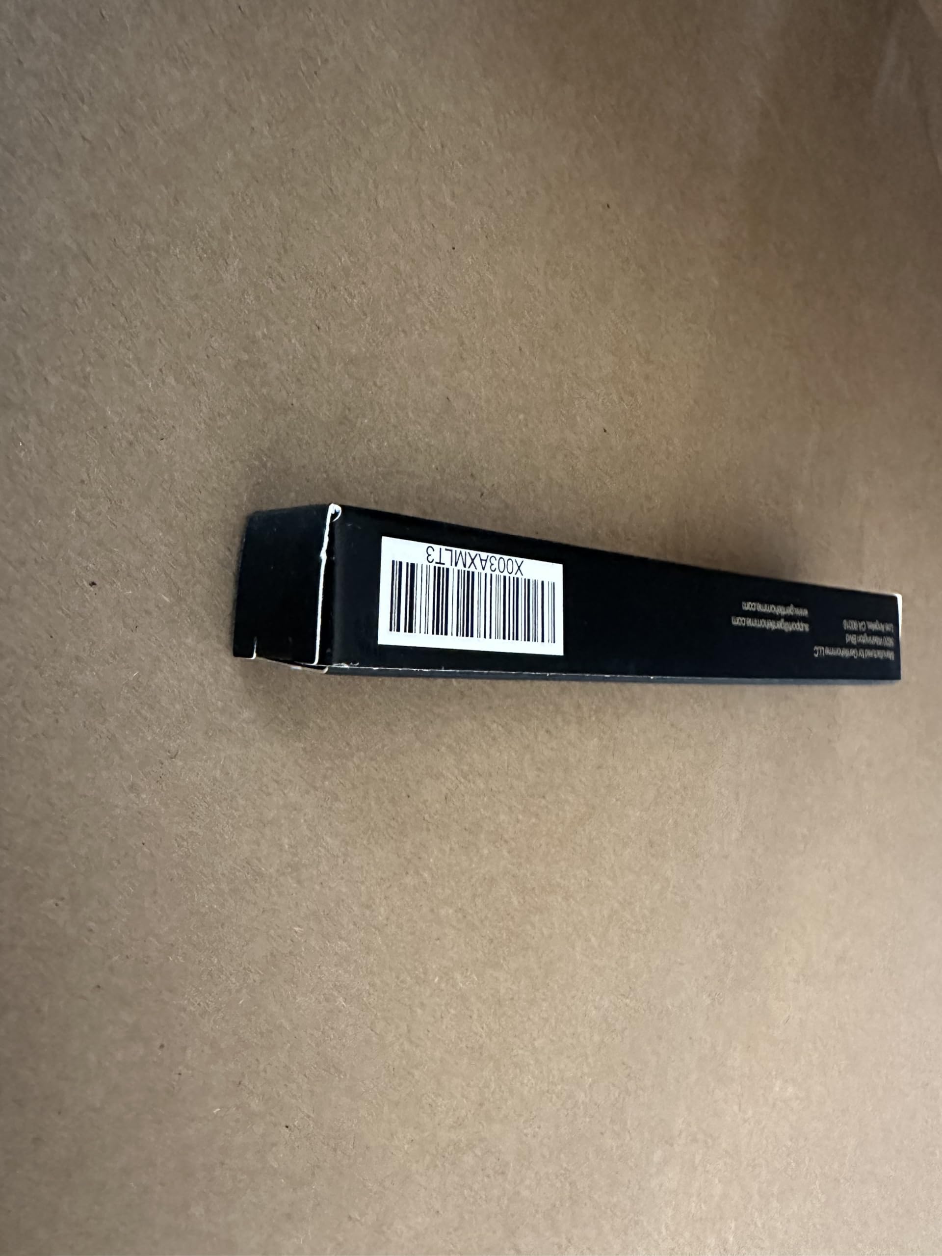 Gentlehomme usage-quotidien-seuillage-effortless facilite le maquillage ciblé chaque jour.