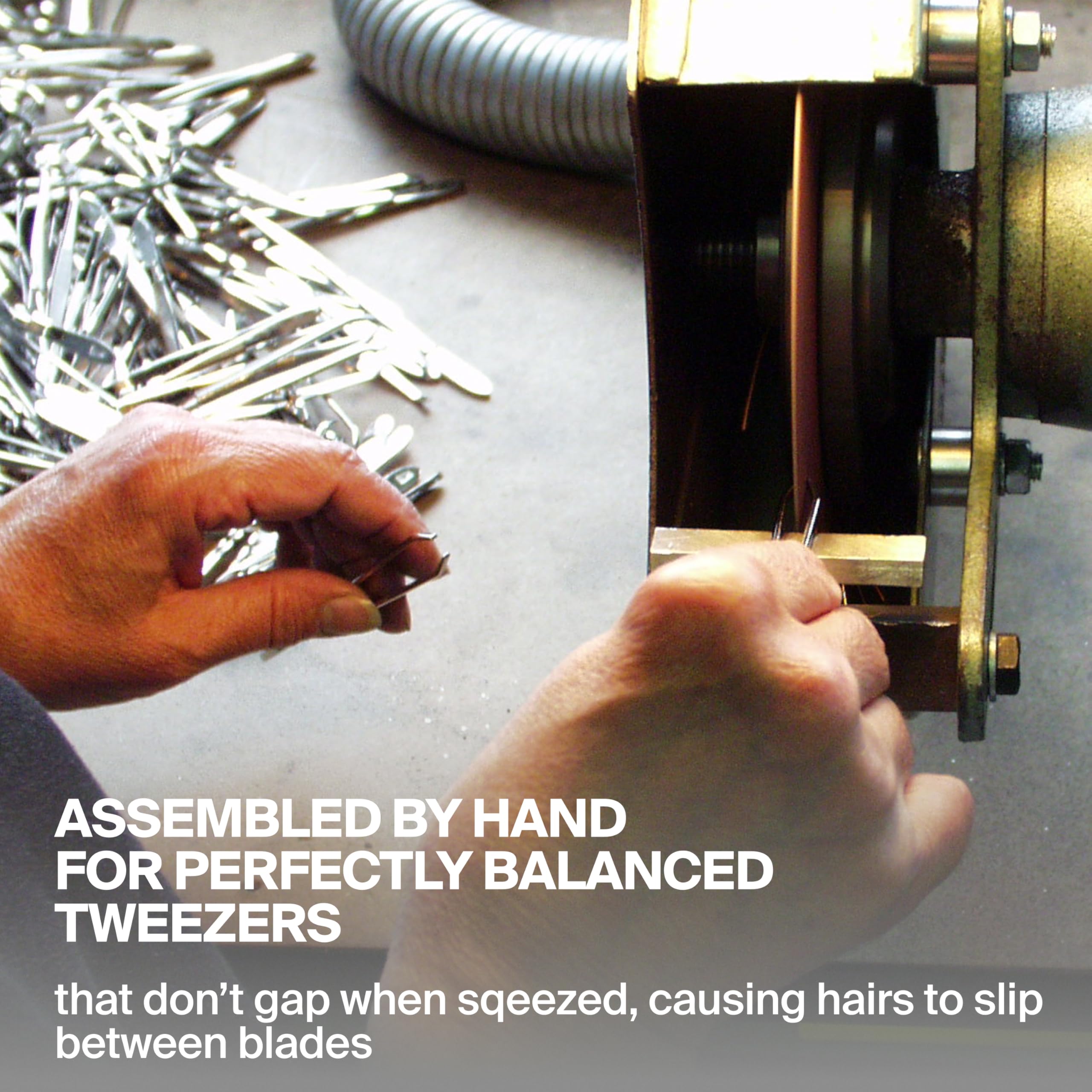GERMANIKURE étui cuir inclus, transport pratique des pinces.