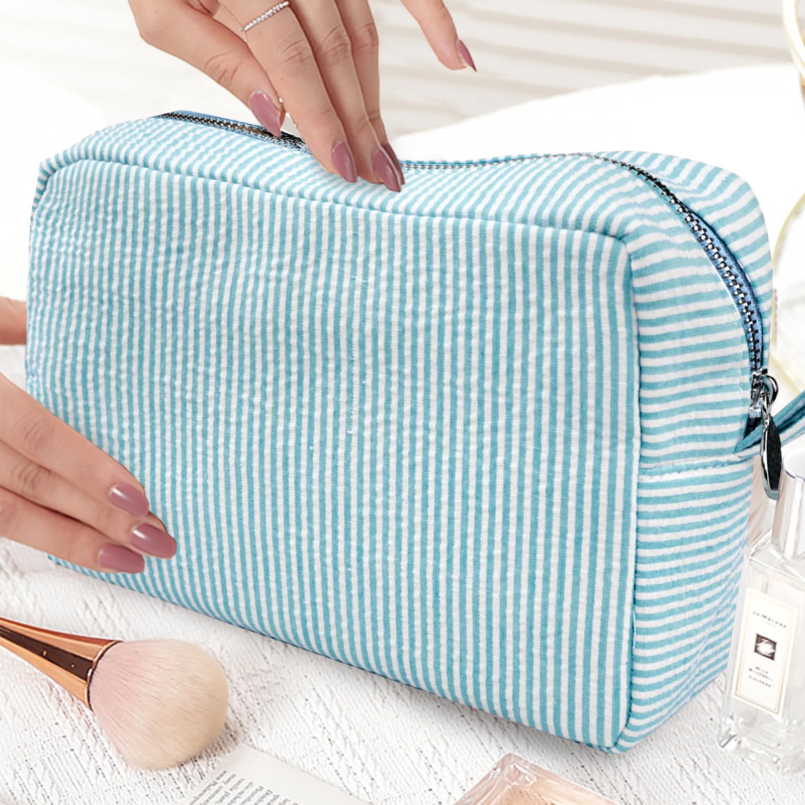 GFU Sac pliable et léger, se range facilement dans le sac.