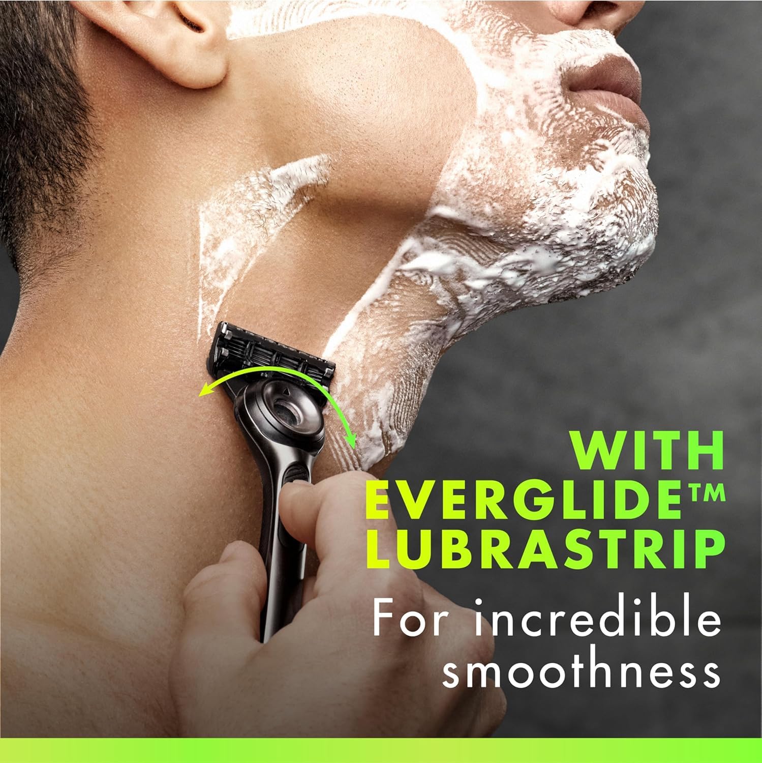 Trimmer arrière GilletteLabs pour contours et zones difficiles.