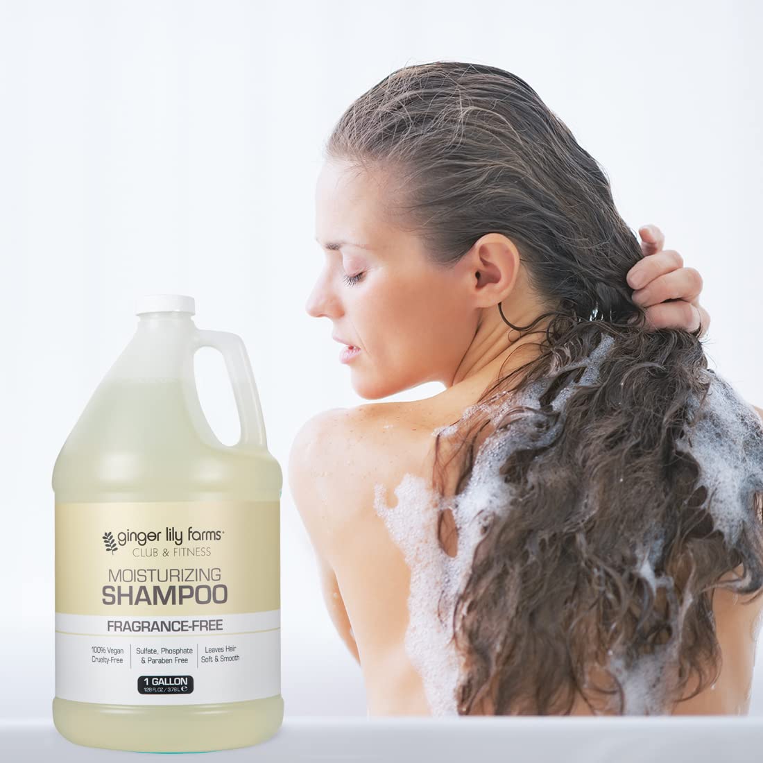Ingrédients naturels qui nourrissent sans alourdir les cheveux.