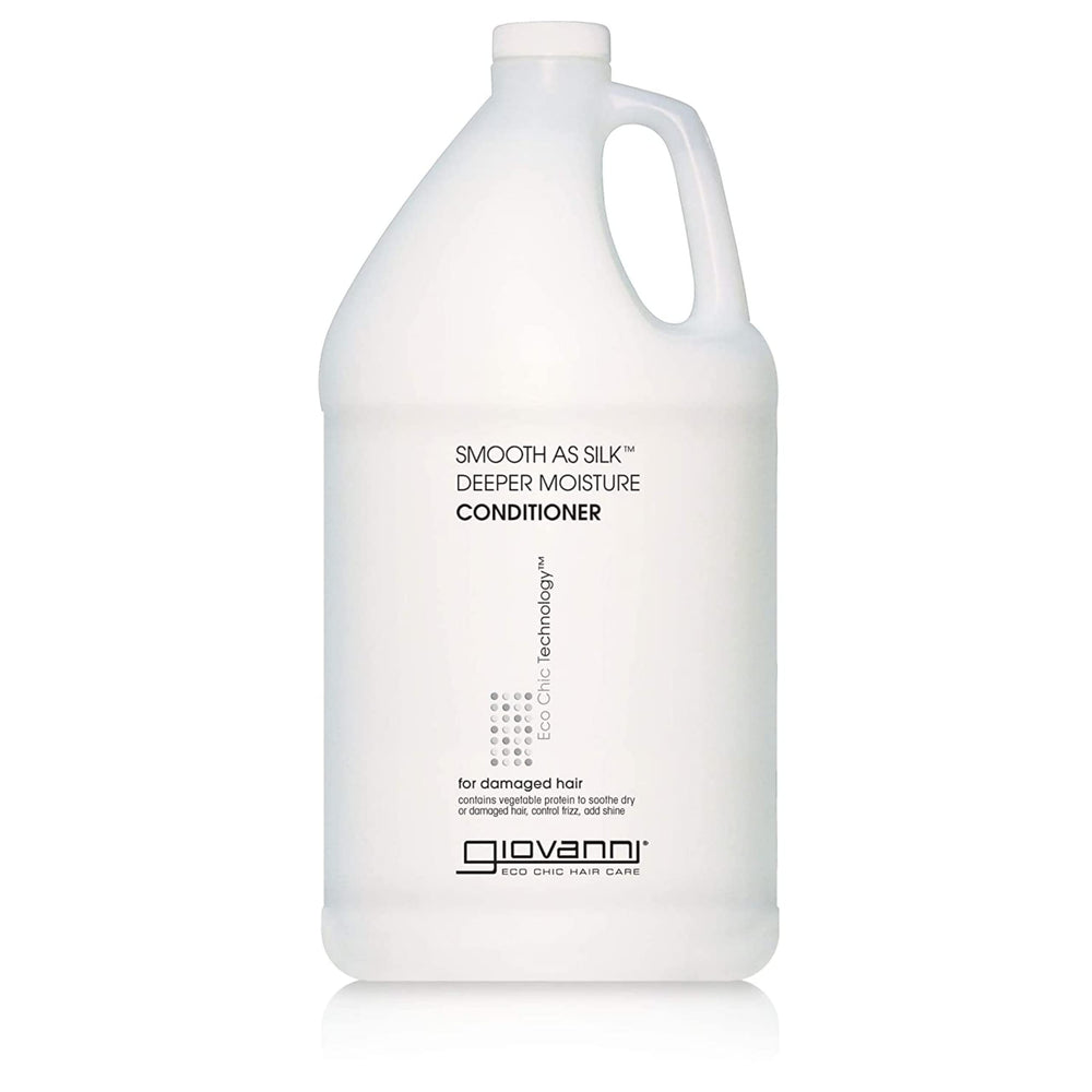 Giovanni Eco Chic Smooth As Silk: bouteille hydratante et démêlage en douceur.