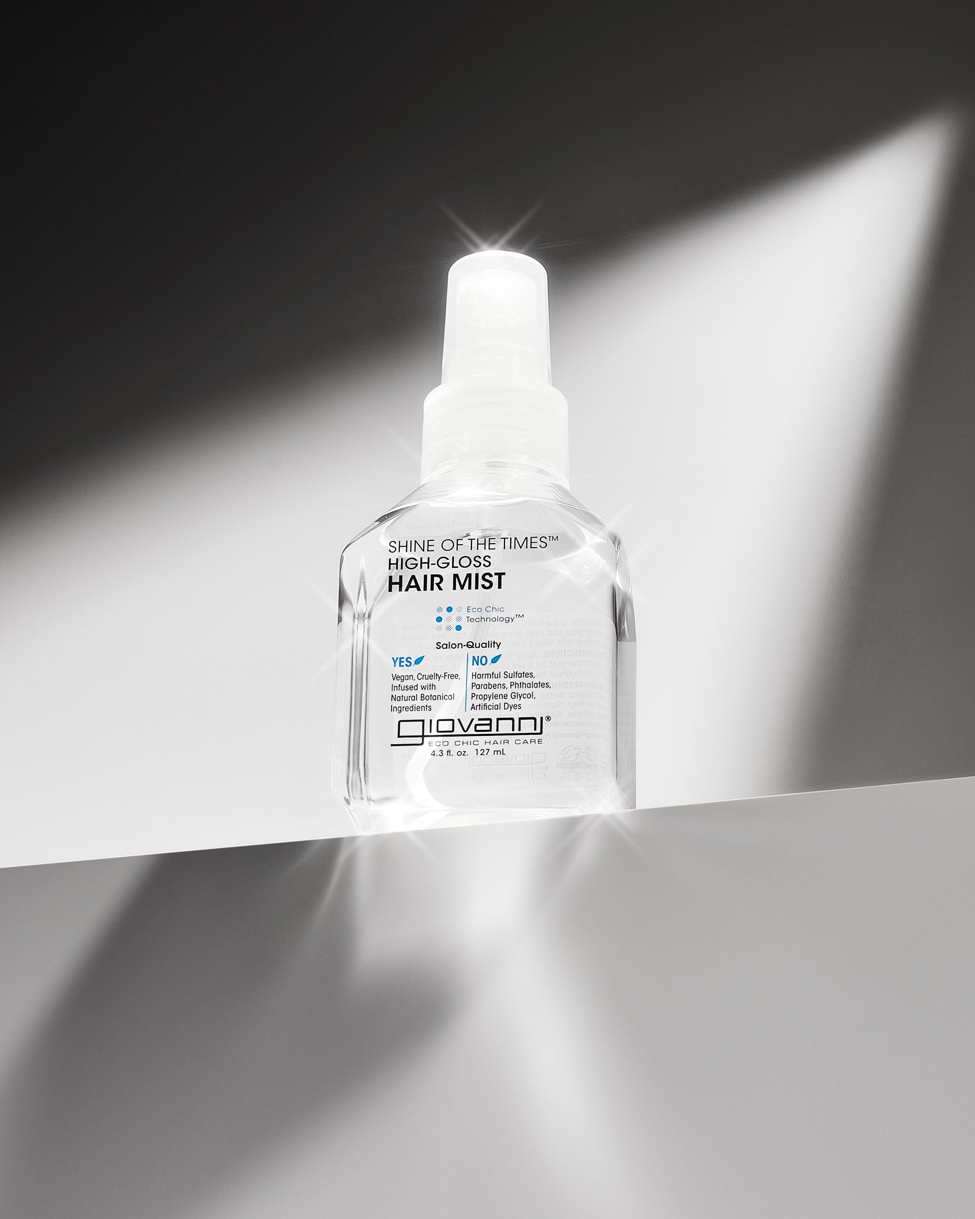 GIOVANNI Shine of the Times – spray protégeant la couleur des cheveux.