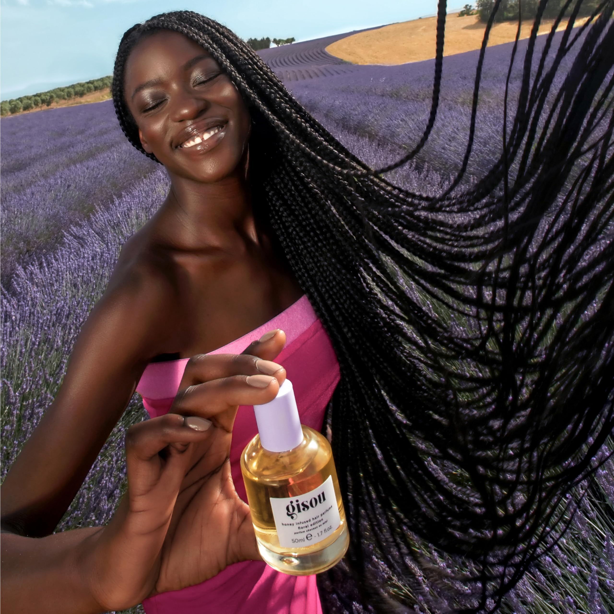 Usage nomade: parfume rapidement les cheveux après sport ou coiffage.