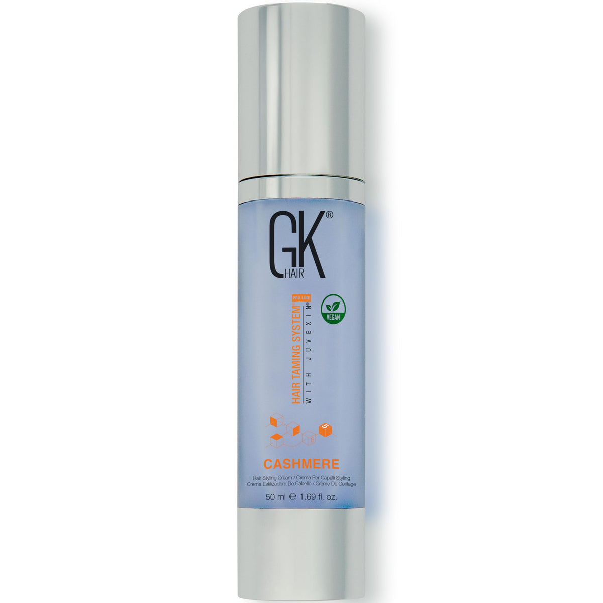 GK HAIR Crème sans rinçage appliquée pour un lissage cachemire et brillance durable.