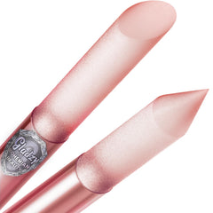 GLADZY pousse-cuticule en verre cristal pour une précision douce autour des ongles.