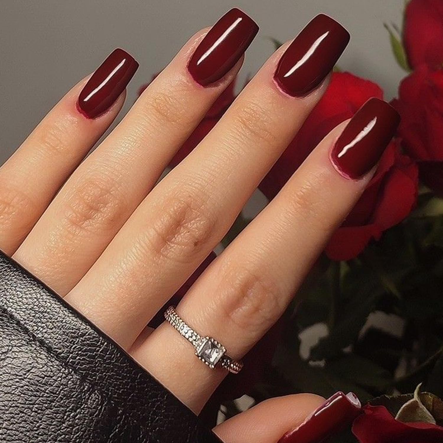 GLAMERMAID ongles Bordeaux, finition naturelle et élégante