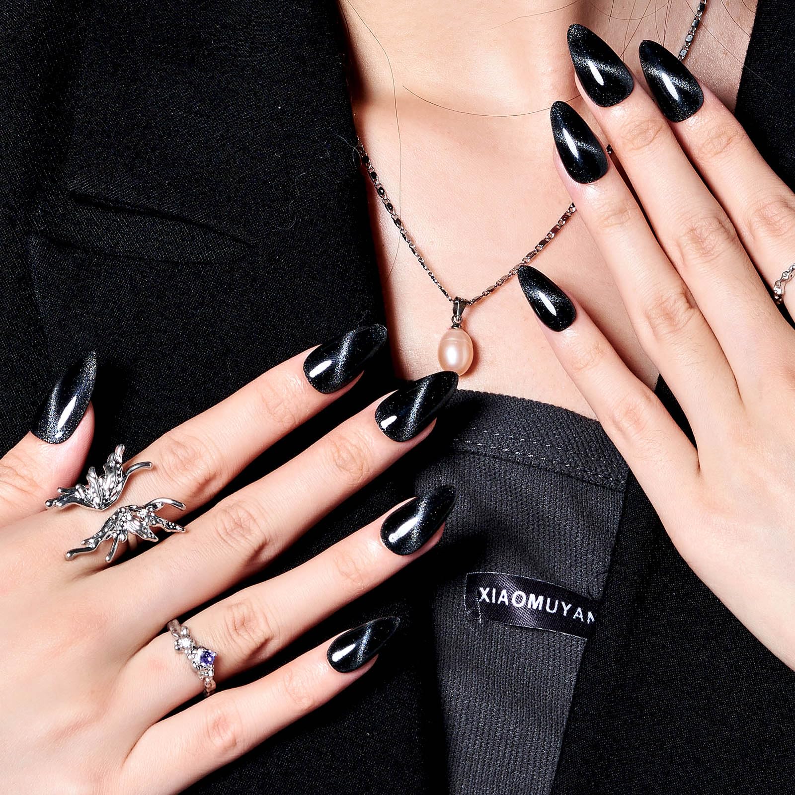 GLAMERMAID forme amande moyenne pour un look élégant.