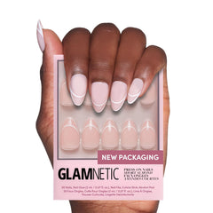 Glamnetic Heavenly: l’ensemble d’ongles prêts à poser pour une manucure rapide.