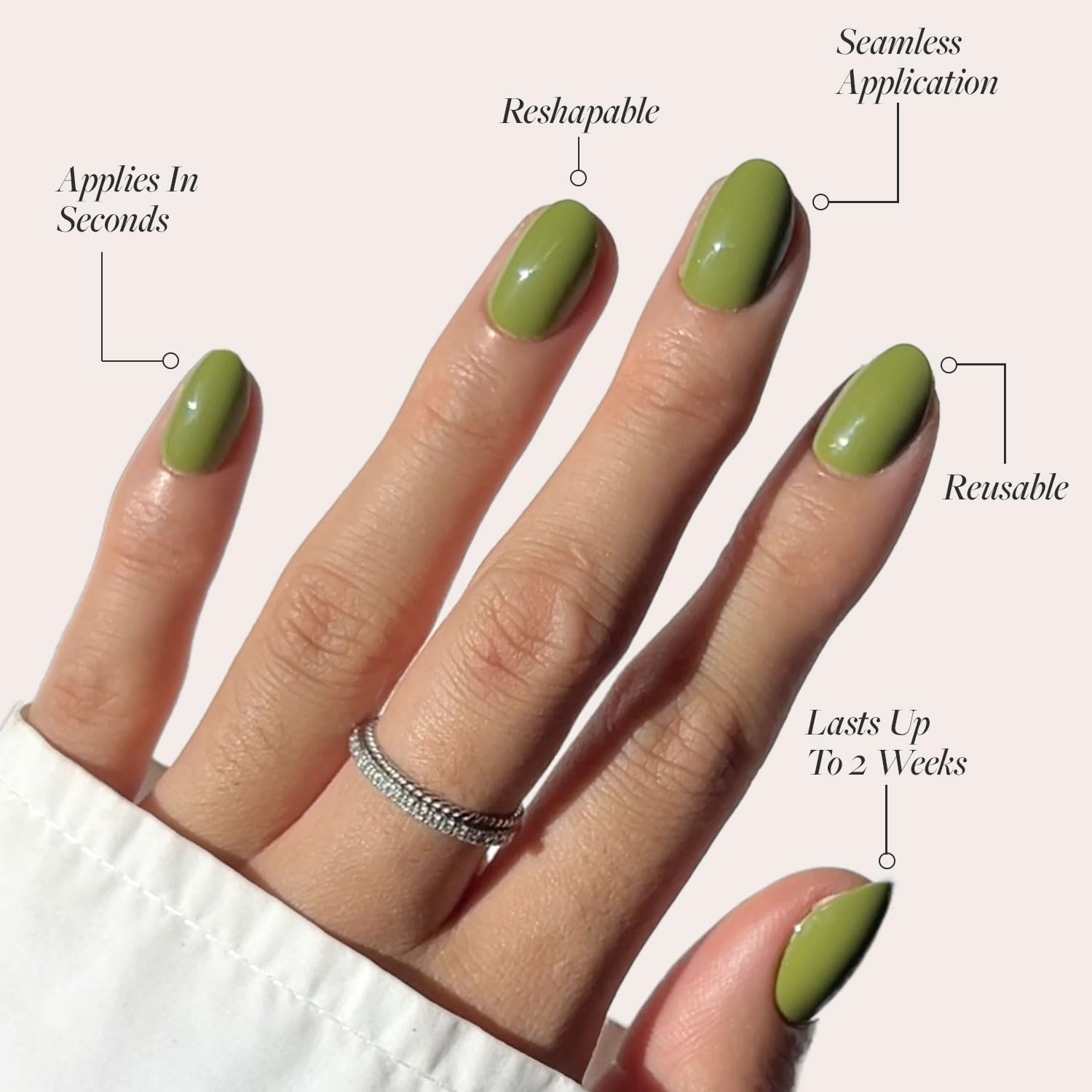 Glamnetic ongles autocollants vert mousse forme courte ovale.