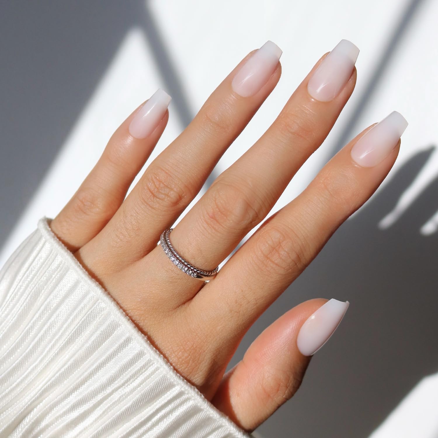 Glamnetic lait d'avoine: boite-rangement pratique pour conserver les ongles