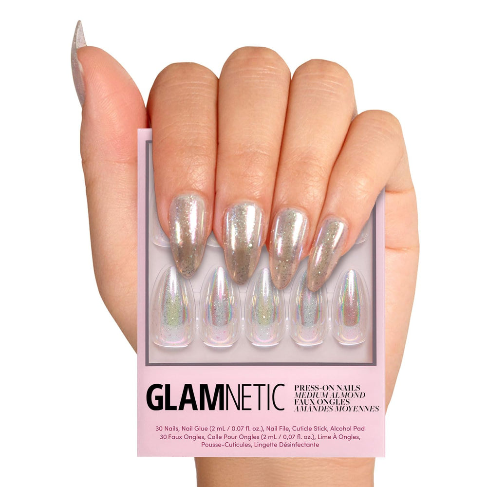Glamnetic Stardust iridescent close-up showing holographic shine for glam looks.