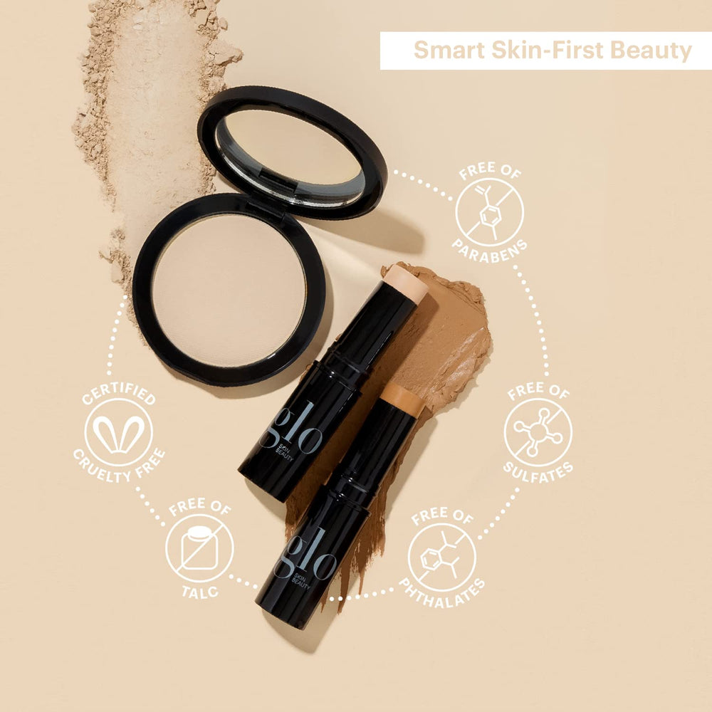 Glo Skin Beauty Effet silhouette sourcils net et défini.