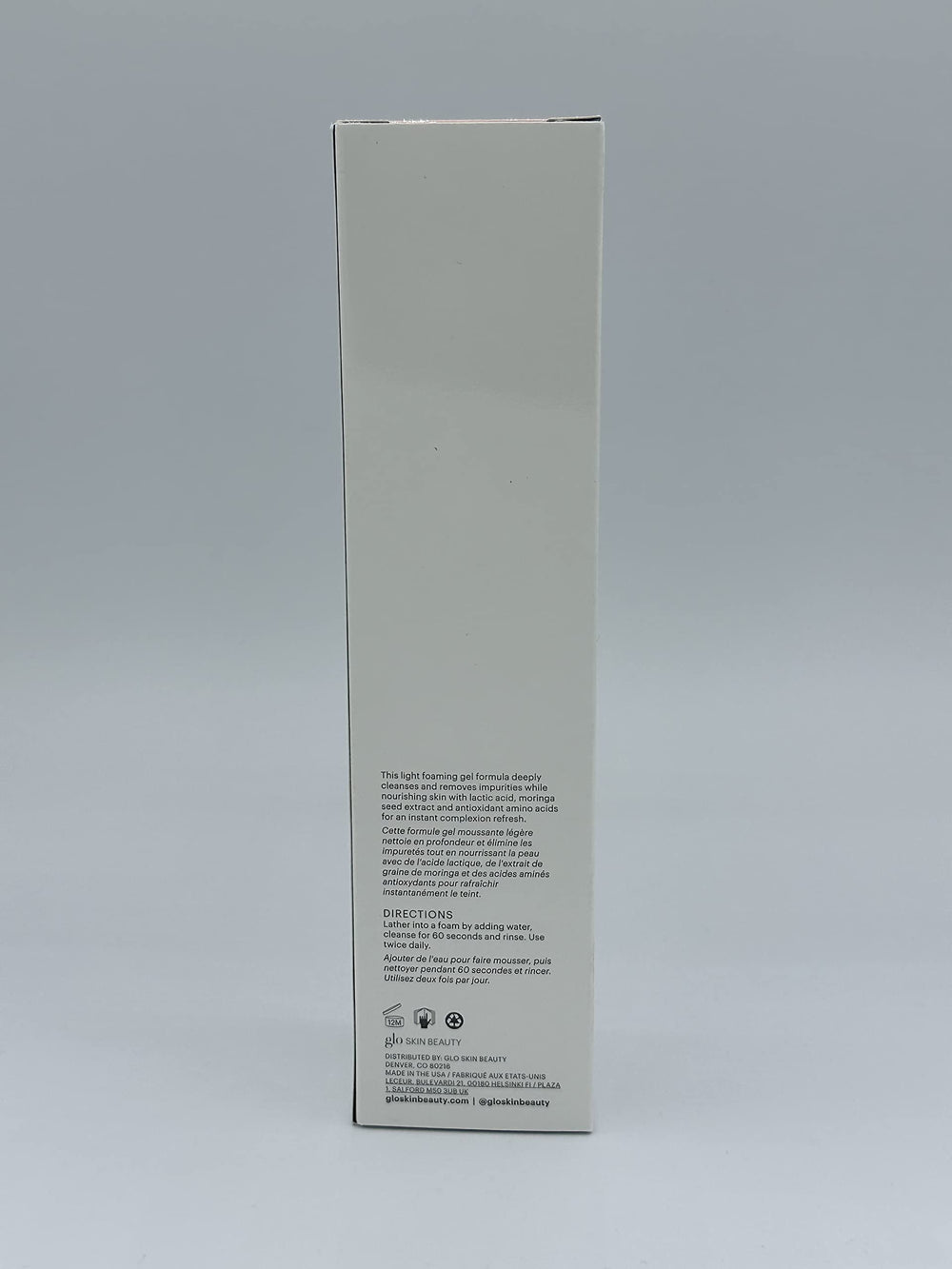 Glo Skin Beauty Hydra-Bright AHA Cleanser: teint lumineux après utilisation.