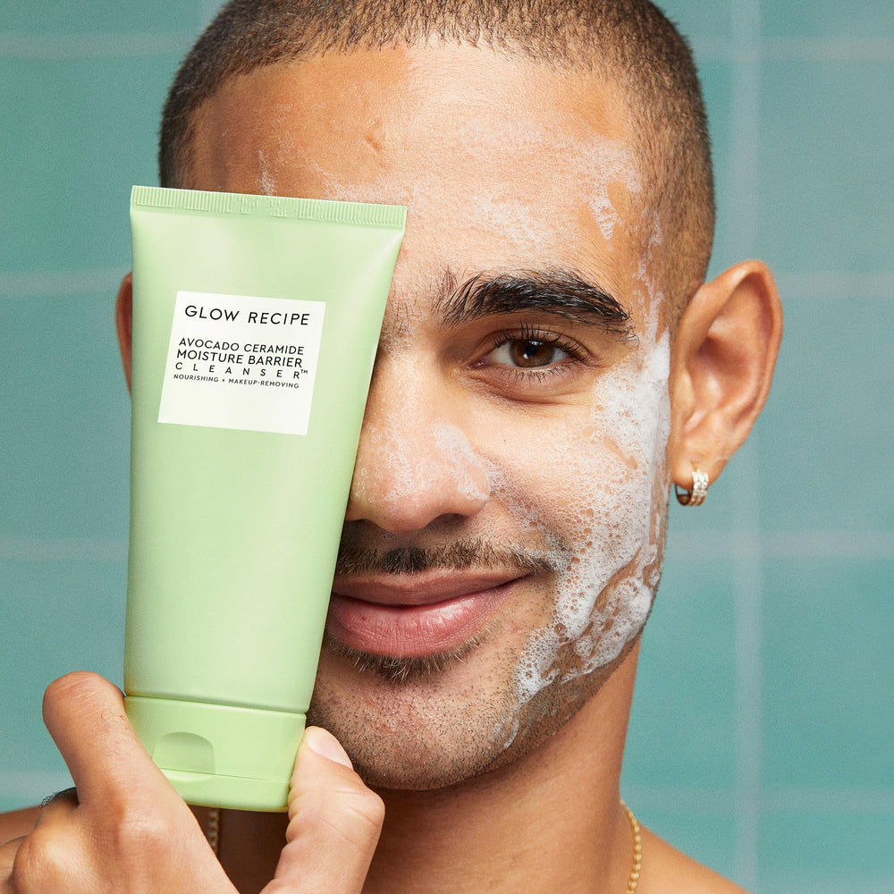 Utilisation quotidienne AM et PM avec Glow Recipe Avocado Ceramide Nettoyant.
