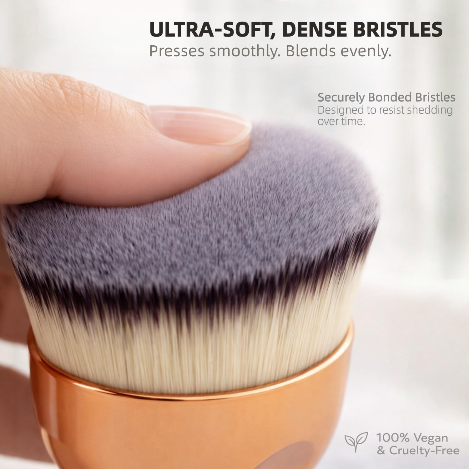 Pinceau GOERTI Kabuki angle corps pour application rapide et lisse.